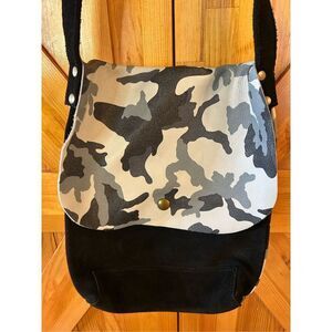 Black/Grey/White Large Messenger Bag Butter Soft Leather /Suede Cross-Body Strap